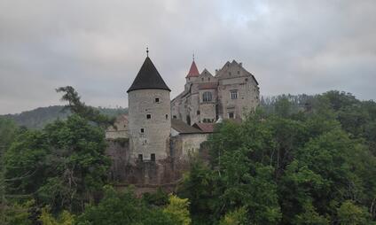 Hrad Pernštejn - mimořádně zachovalý středověký hrad