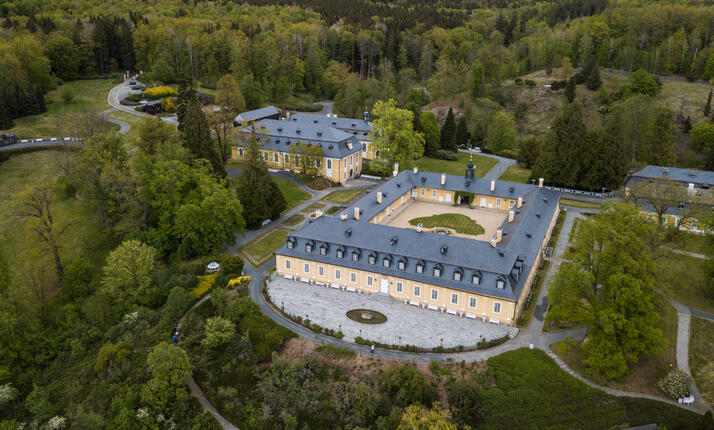 Zámek Kozel Šťáhlavy - vydejte se za loveckou historií
