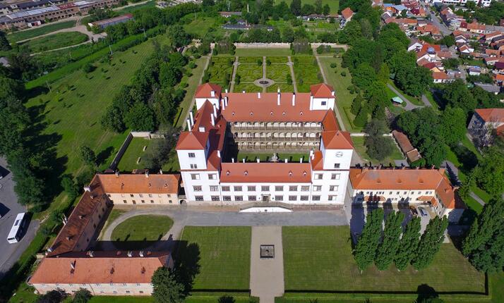 Zámek Bučovice - unikátní italská renesance na sever od Alp