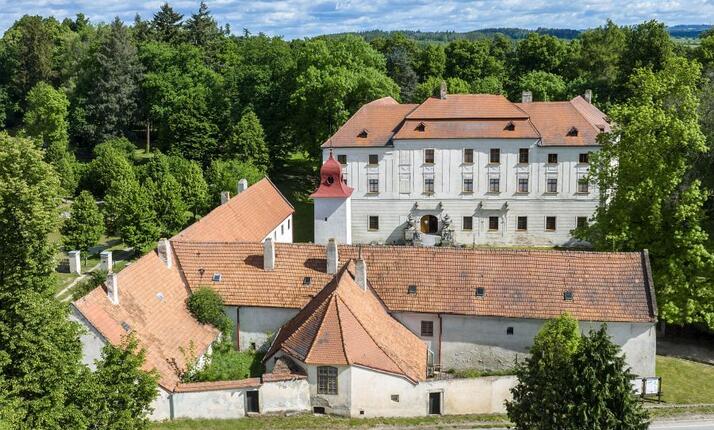 Zámek Budišov – zoo expozice Moravského zemského muzea