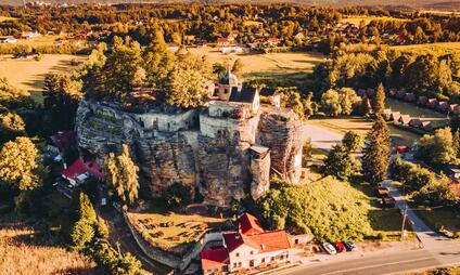 Hrad Sloup Česká Lípa - jeden z nejkrásnějších skalních hradů