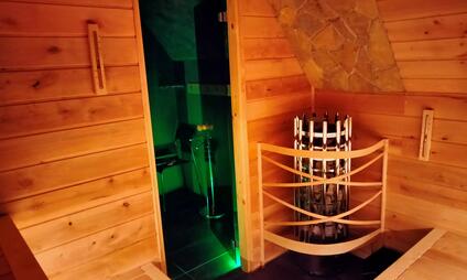 Veřejná sauna v AMOK Aréně Paskov - finská sauna pro 6 osob