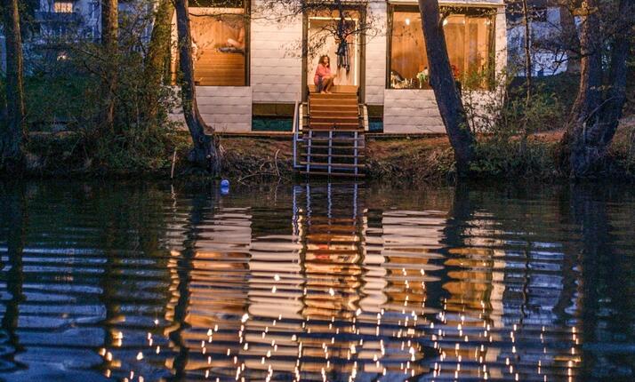 Říční sauna Třpyt - Nejromantičtější sauna v přírodě i městě