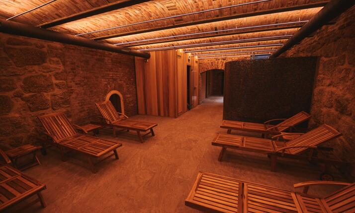 Saunování v Huti Marie Josefův Důl - v bývalé sklářské huti