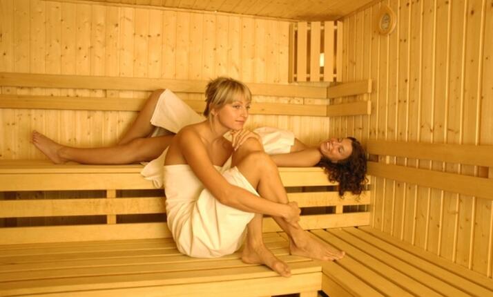 Saunování v Relax UNO Březová u Sokolova - zrelaxujte celé tělo
