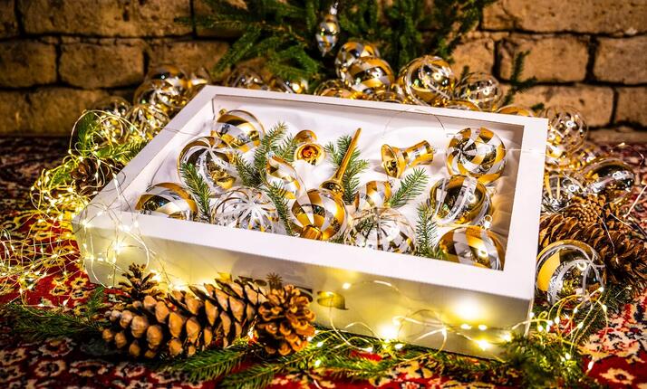 Exkurze do výrobny vánočních ozdob IRISA Vsetín