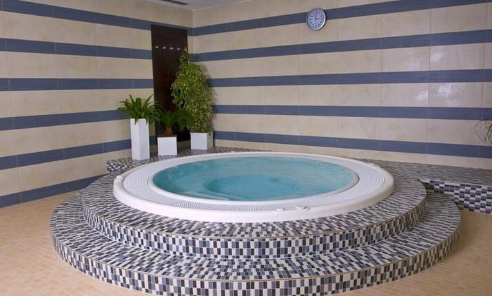 Wellness studio Flošna - skvělý odpočinek v Hradci