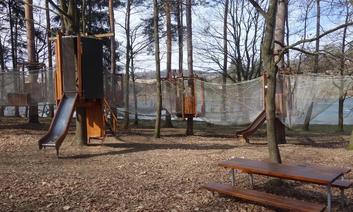 Dětské lanové centrum Pirátská zátoka Pozlovice - 11 disciplín