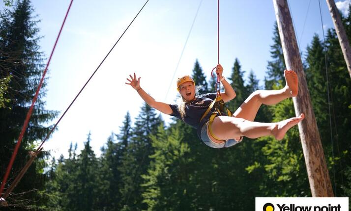 Obří houpačka v Adventure parku Špindlerův Mlýn - seskočte z výšky 17m