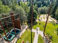 Obří houpačka v Adventure parku Špindlerův Mlýn - seskočte z výšky 17m