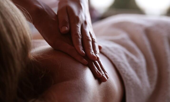 Relaxační masáž u Vás doma - masáž vhodná úplně pro každého