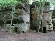 Venkovní úkrytová hra u jeskyně Klemperka - Šemanovickým dolem se skřítkem Karpíškem