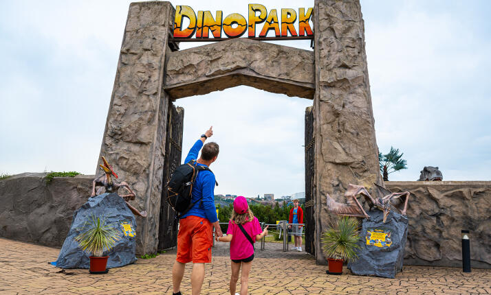 DinoPark Harfa Praha – zábava na střeše OC Galerie Harfa v Praze