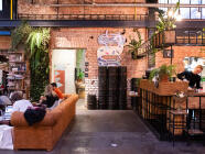 ArtLab v Praze (Vnitroblock) - Abstraktní umění v ateliéru plném experimentů