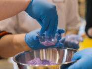 BathArt v Praze (Vnitroblock) - Výroba koupelových bomb a abstraktních obrazů