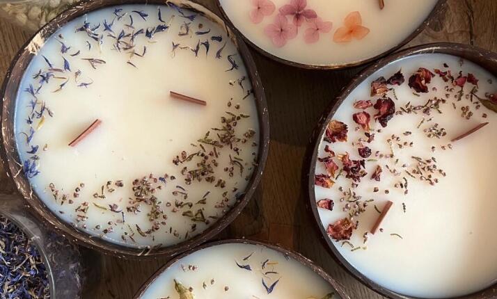 Workshop výroby kokosové svíčky + masážní/čajových - workshop plný exotických vůní