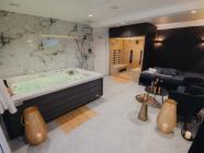 GOLD ZONE - Privátní wellness s vířivkou a infrasaunou - RELAX+ balíček