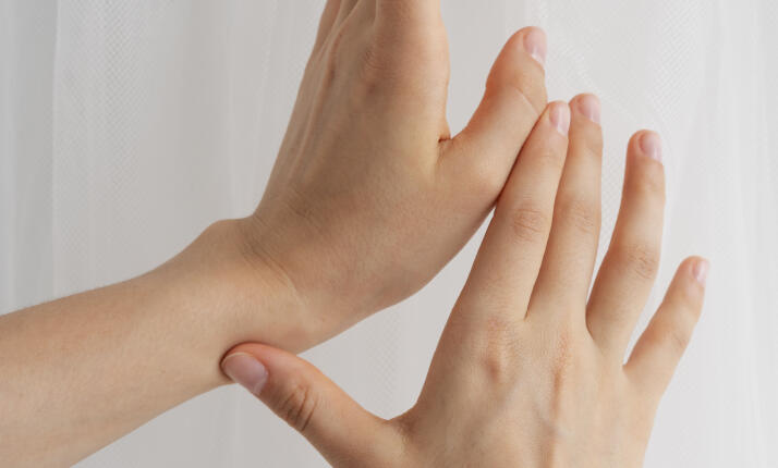 P-SHINE Japanese Manicure