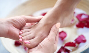 Basic foot treatment with gel polish
