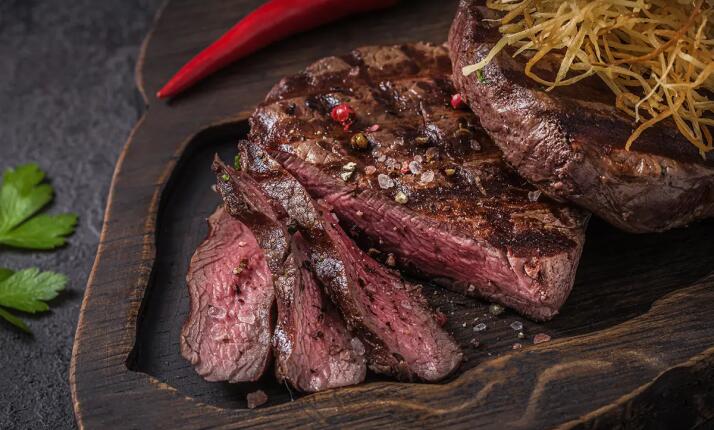 Kurz steaky a maso se slevou 500 Kč!