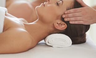 Head spa Delux - dopřejte si 60 minut, které patří jen Vám