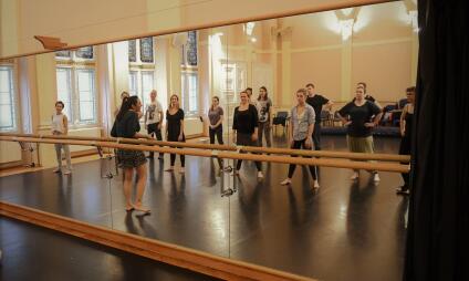 Pravidelné kurzy pohybu Litoměřice - Pohyb Lab - lekce bez tlaku na výkon