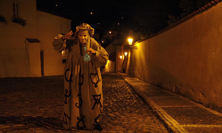 Po zlatých stopách alchymistů Hradem a podhradím