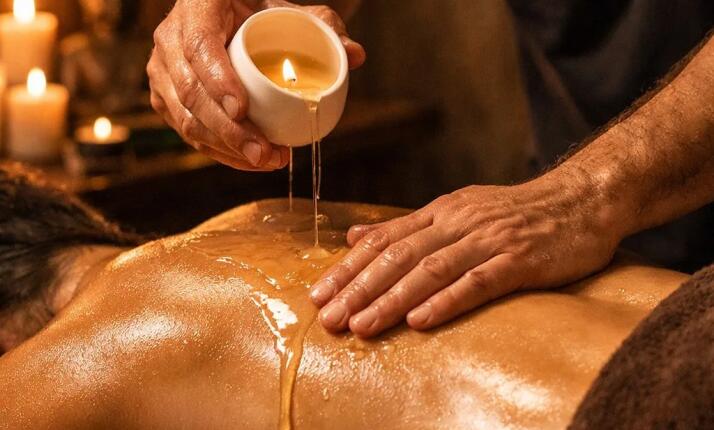 Masáž horkým voskem